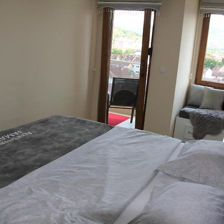 Apartman Jaman - Novi Pazar Exteriör bild
