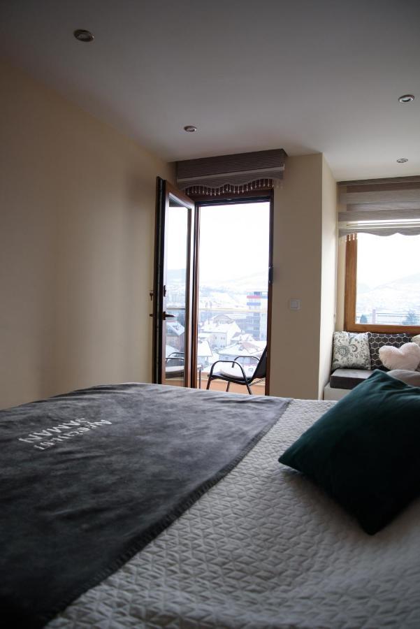 Apartman Jaman - Novi Pazar Exteriör bild